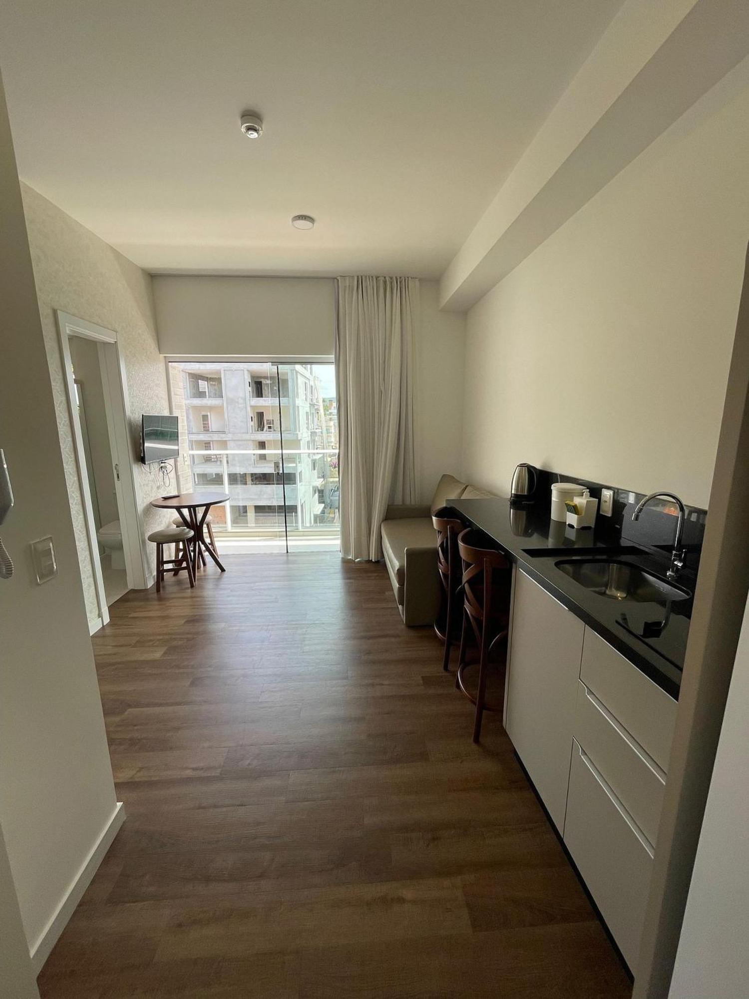 Condominio Vila Do Centro ボンビーニャス エクステリア 写真