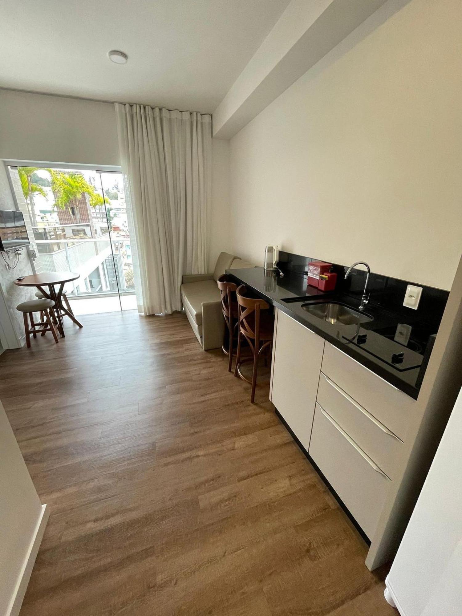 Condominio Vila Do Centro ボンビーニャス エクステリア 写真